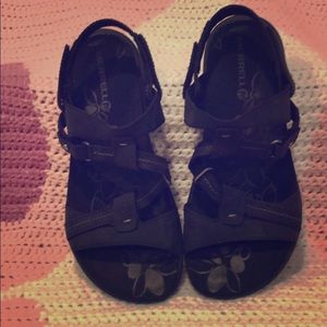 MERRELL women’s strap sandals